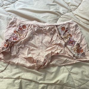 Sky and Sparrow Shorts